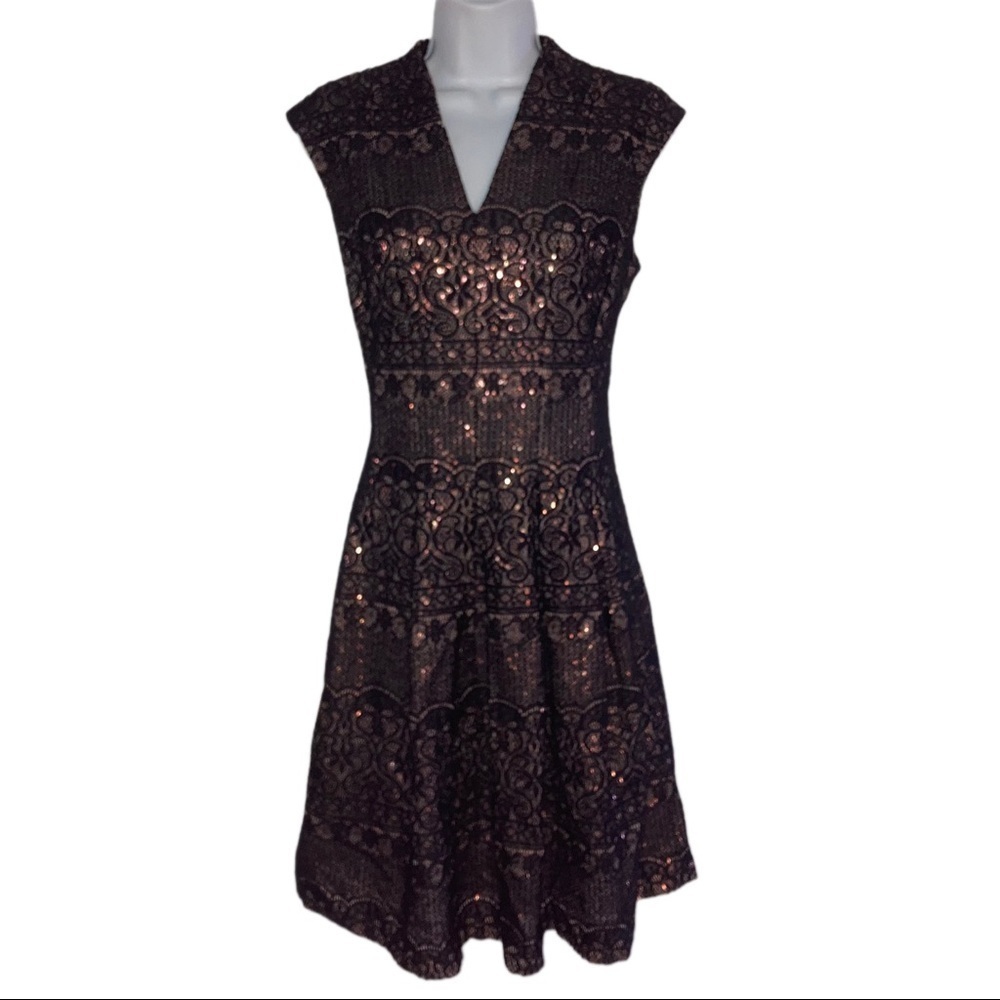 Chetta B Black Lace Rose Gold Sequin Sleeveless V neck Dress 8 *